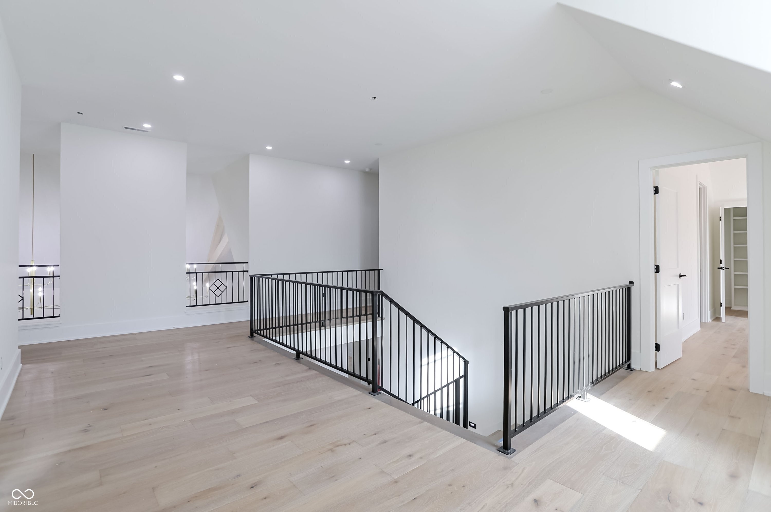 1589 Chatham Ridge Court