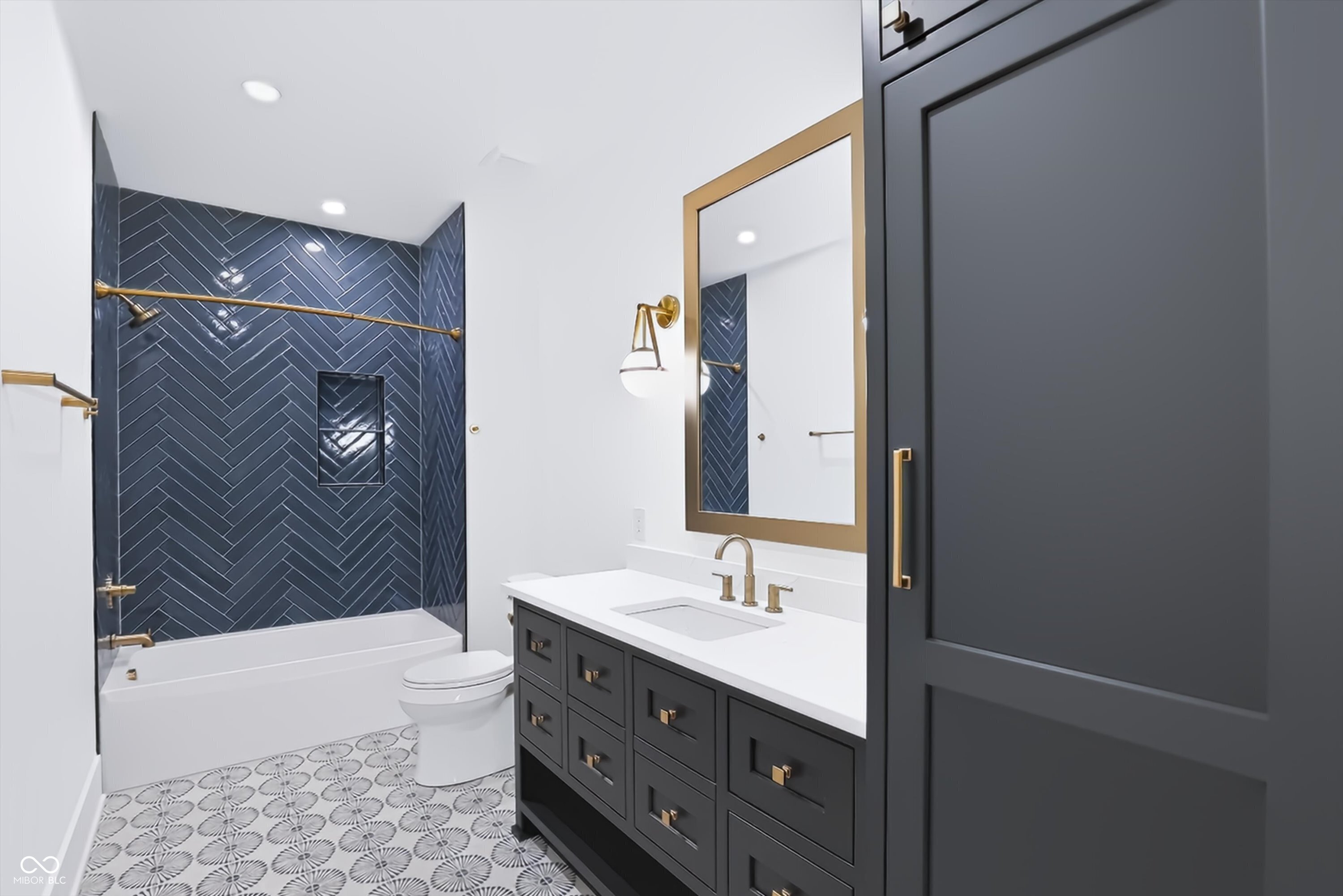 1589 Chatham Ridge Court