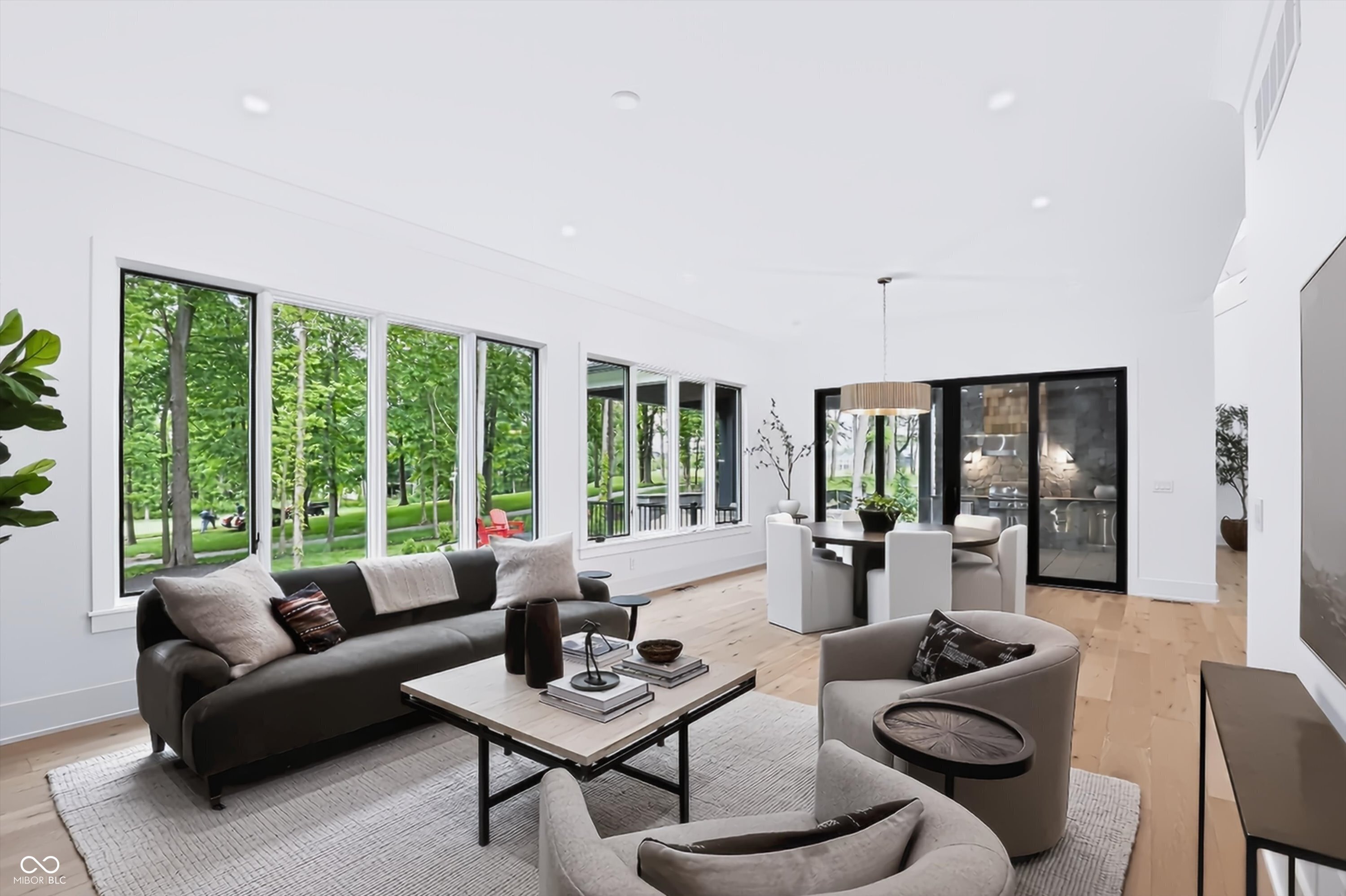 1589 Chatham Ridge Court