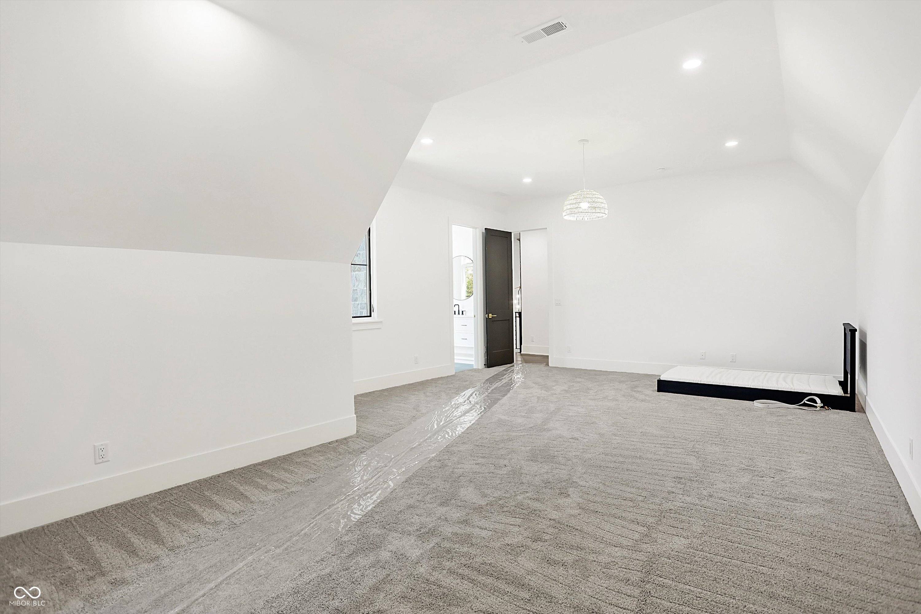 15876 Oak Park