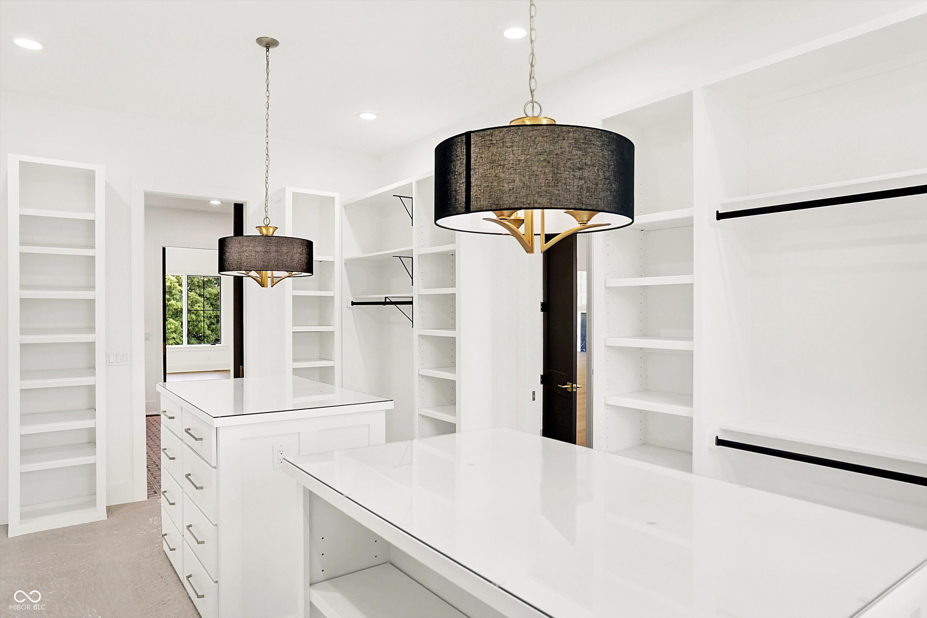 15876 Oak Park