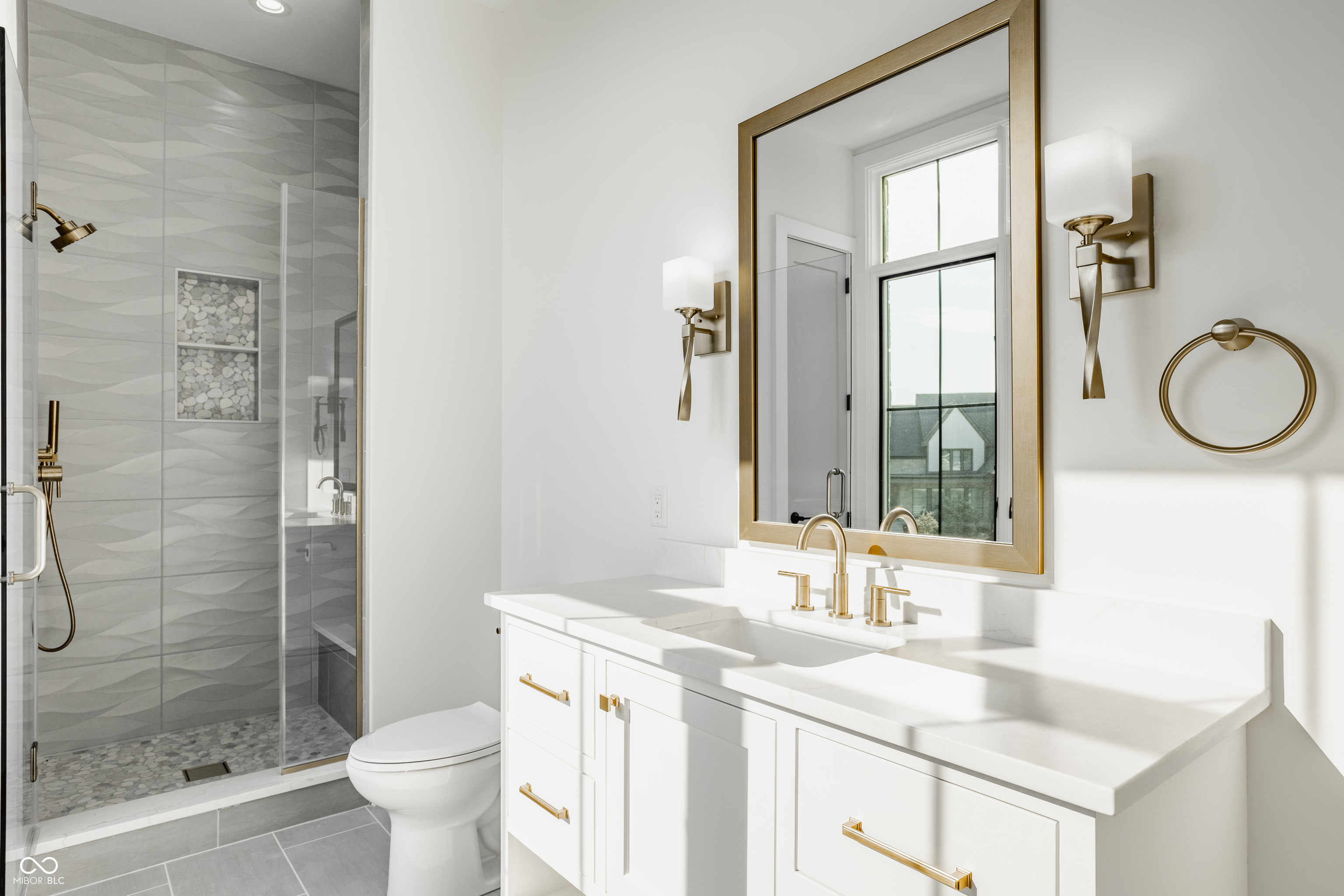 15876 Oak Park
