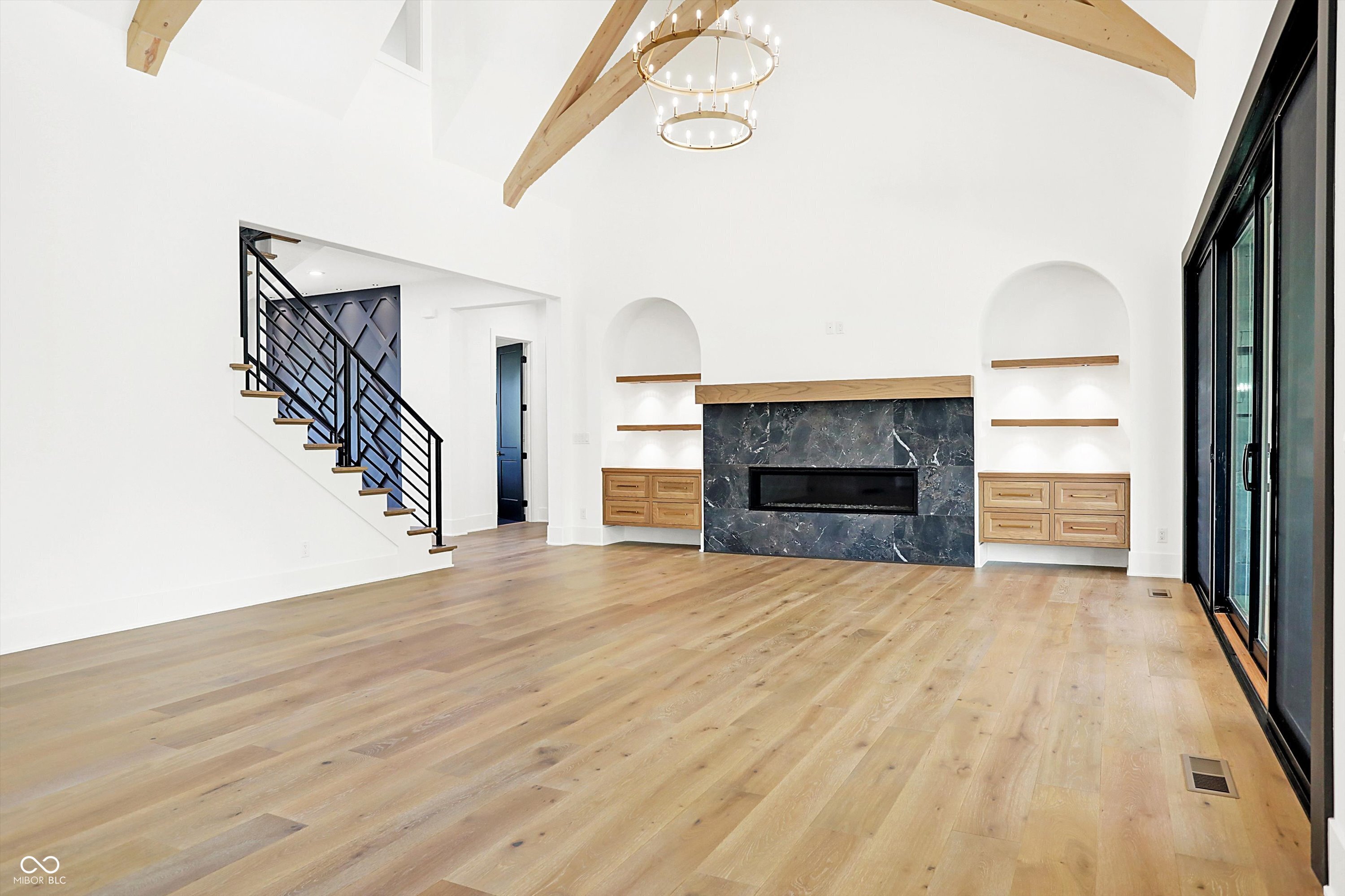 15876 Oak Park