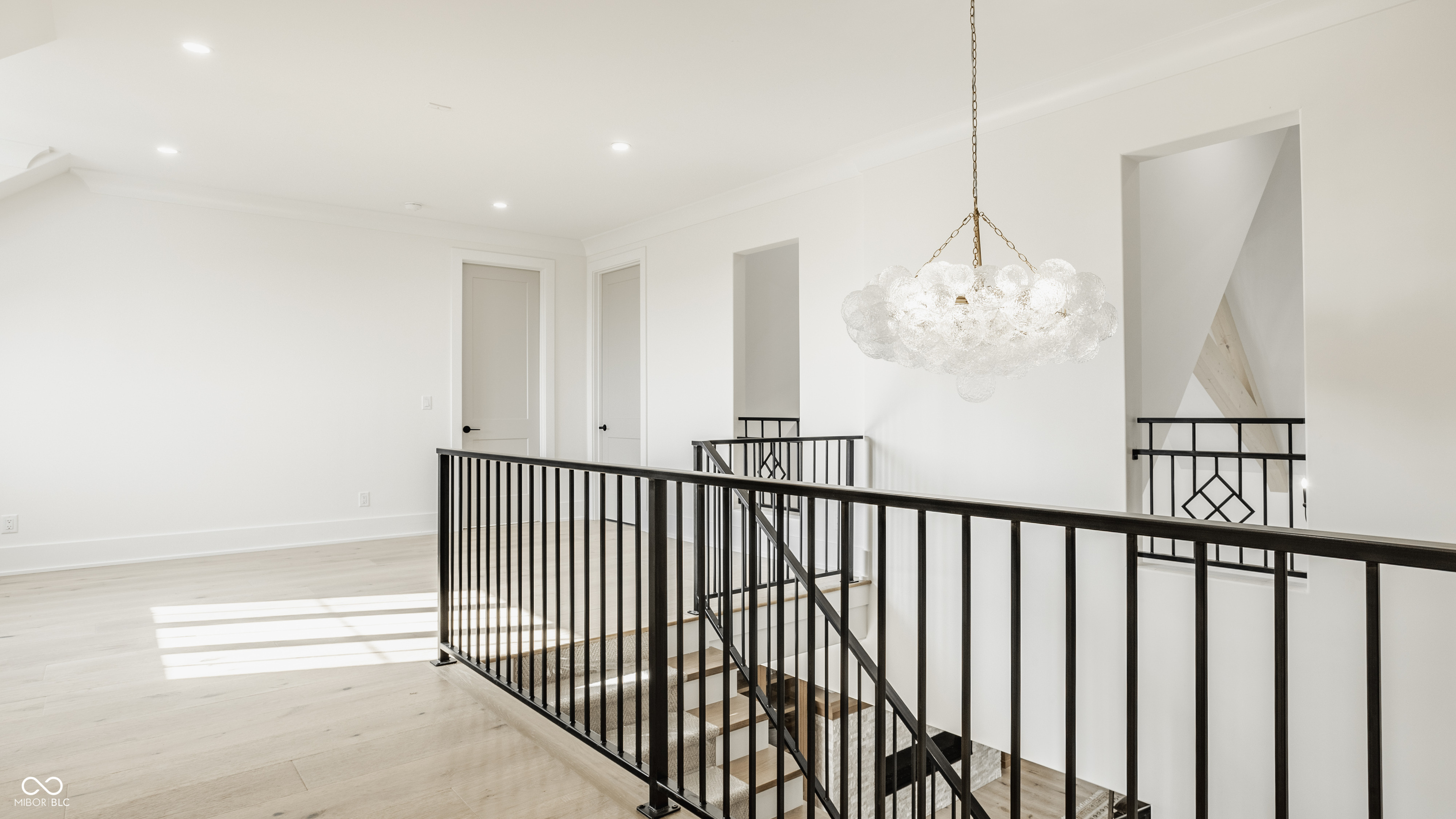 15876 Oak Park