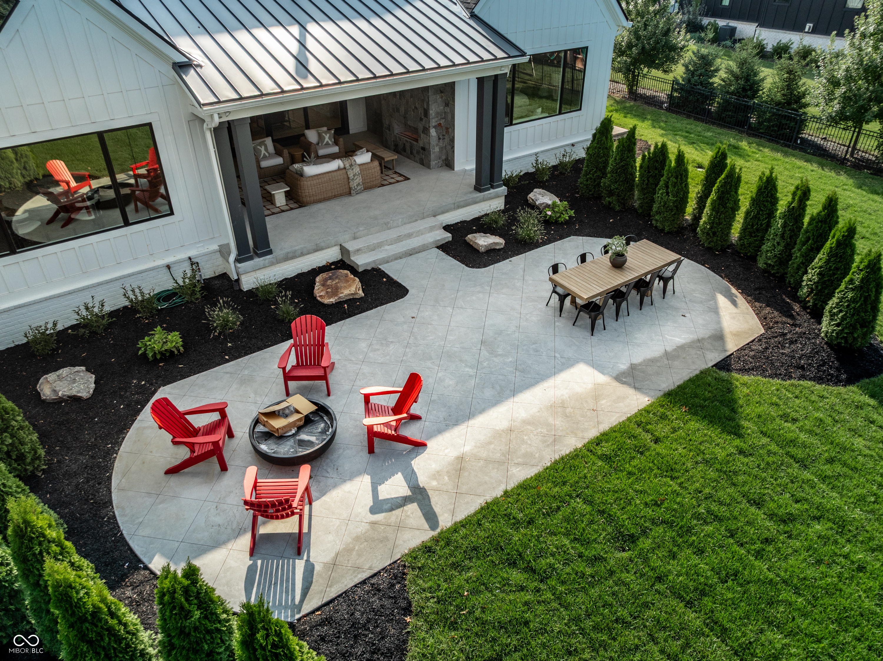 15876 Oak Park