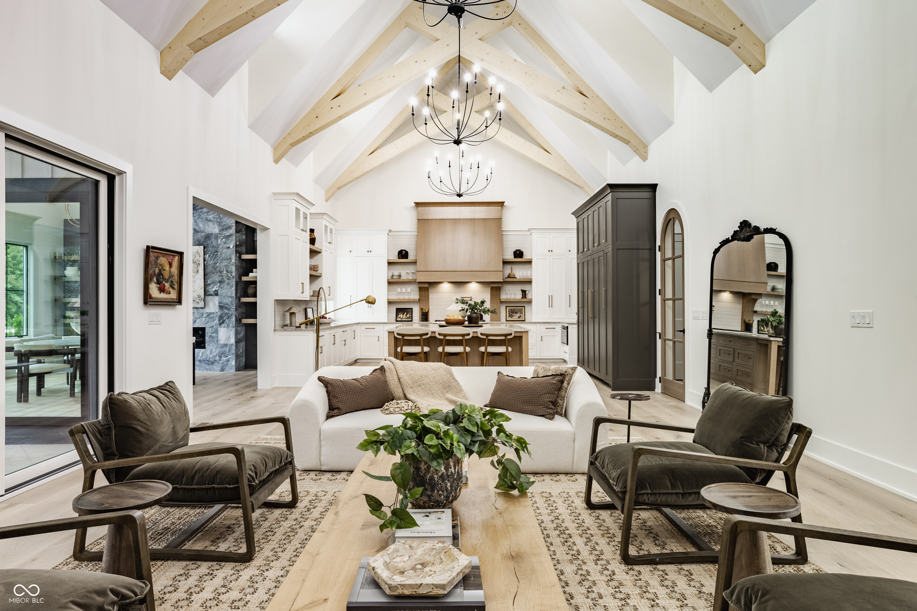 15876 Oak Park