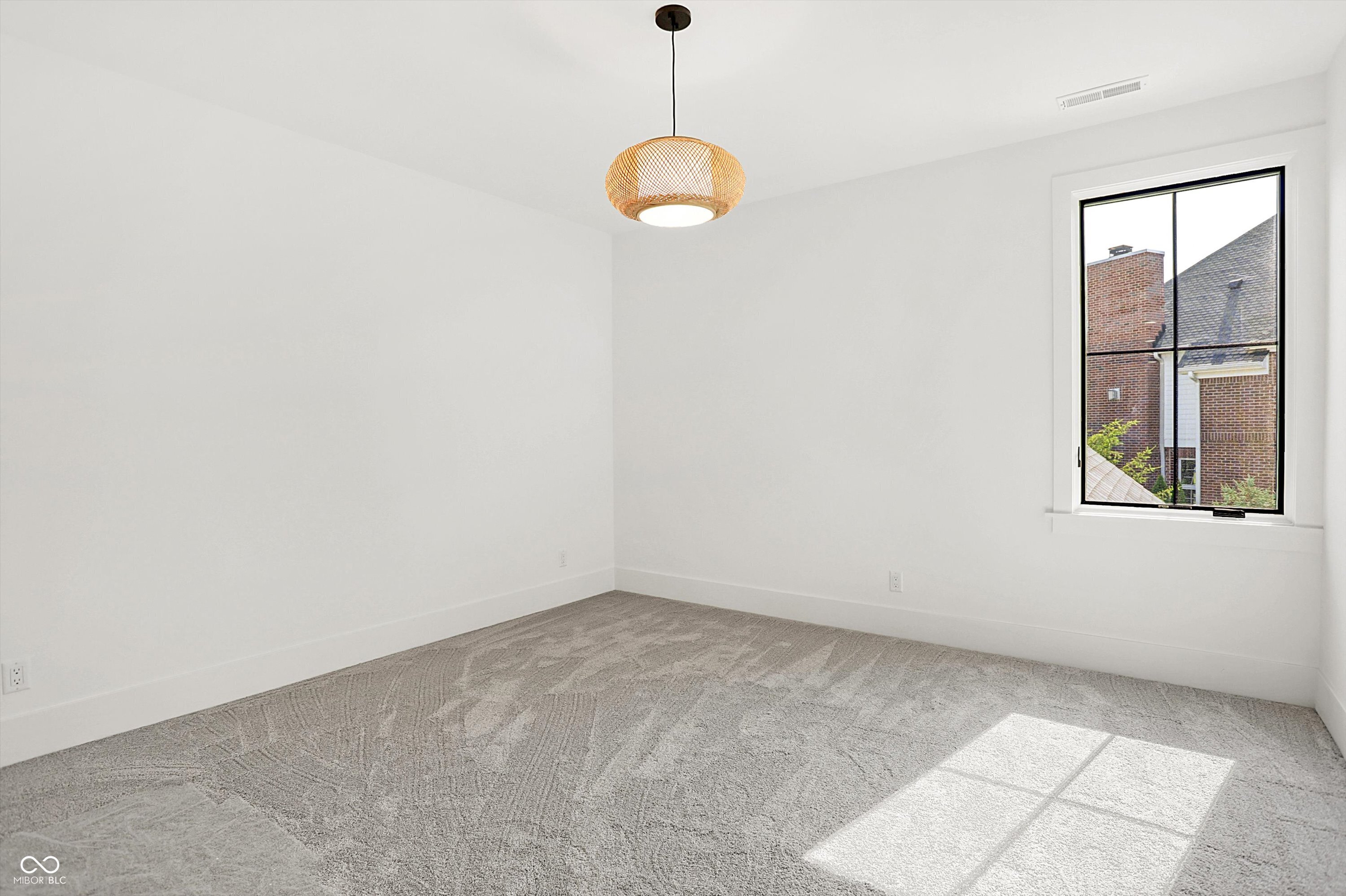 15876 Oak Park