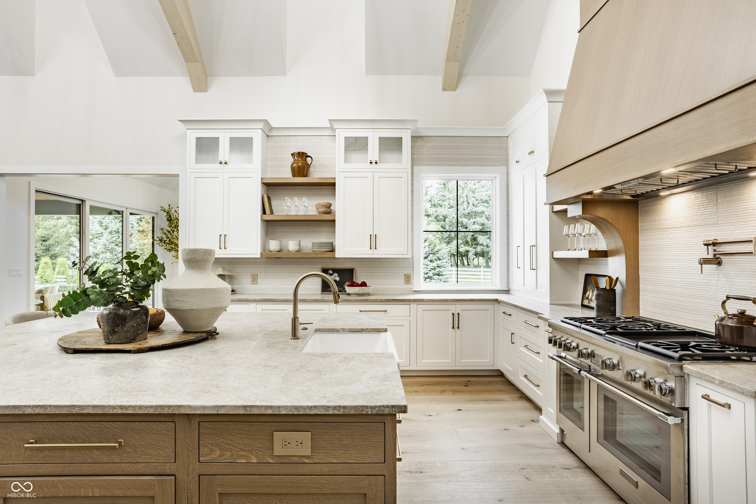 15876 Oak Park