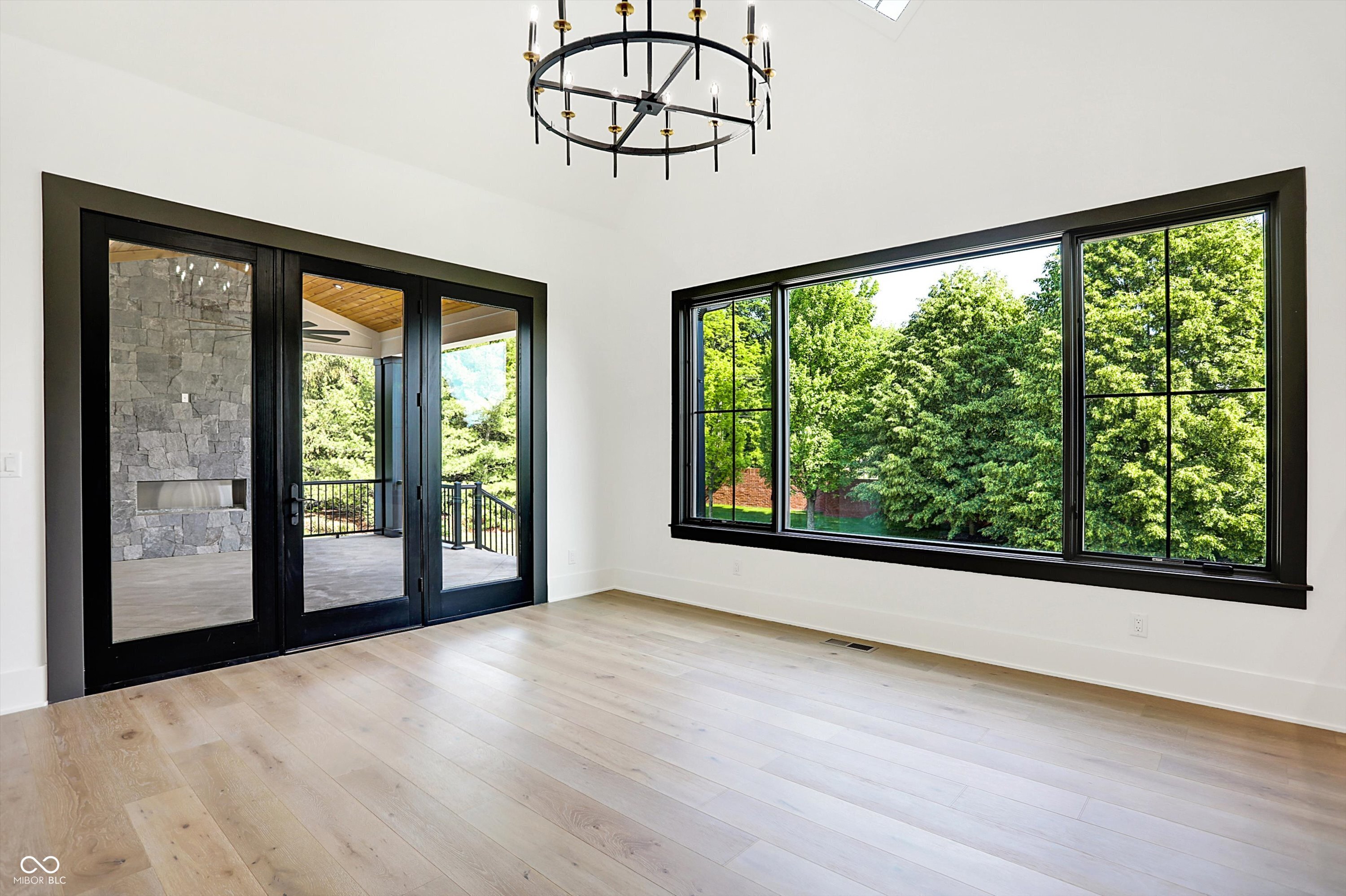 15876 Oak Park