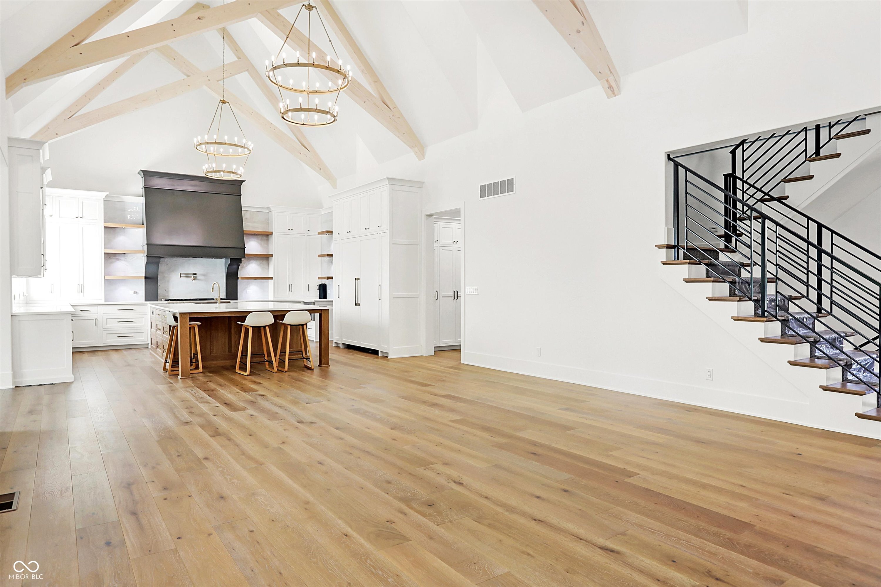15876 Oak Park