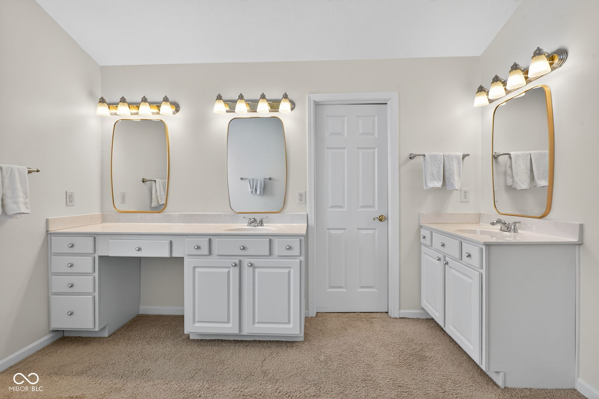 1238 Sullivans Ridge