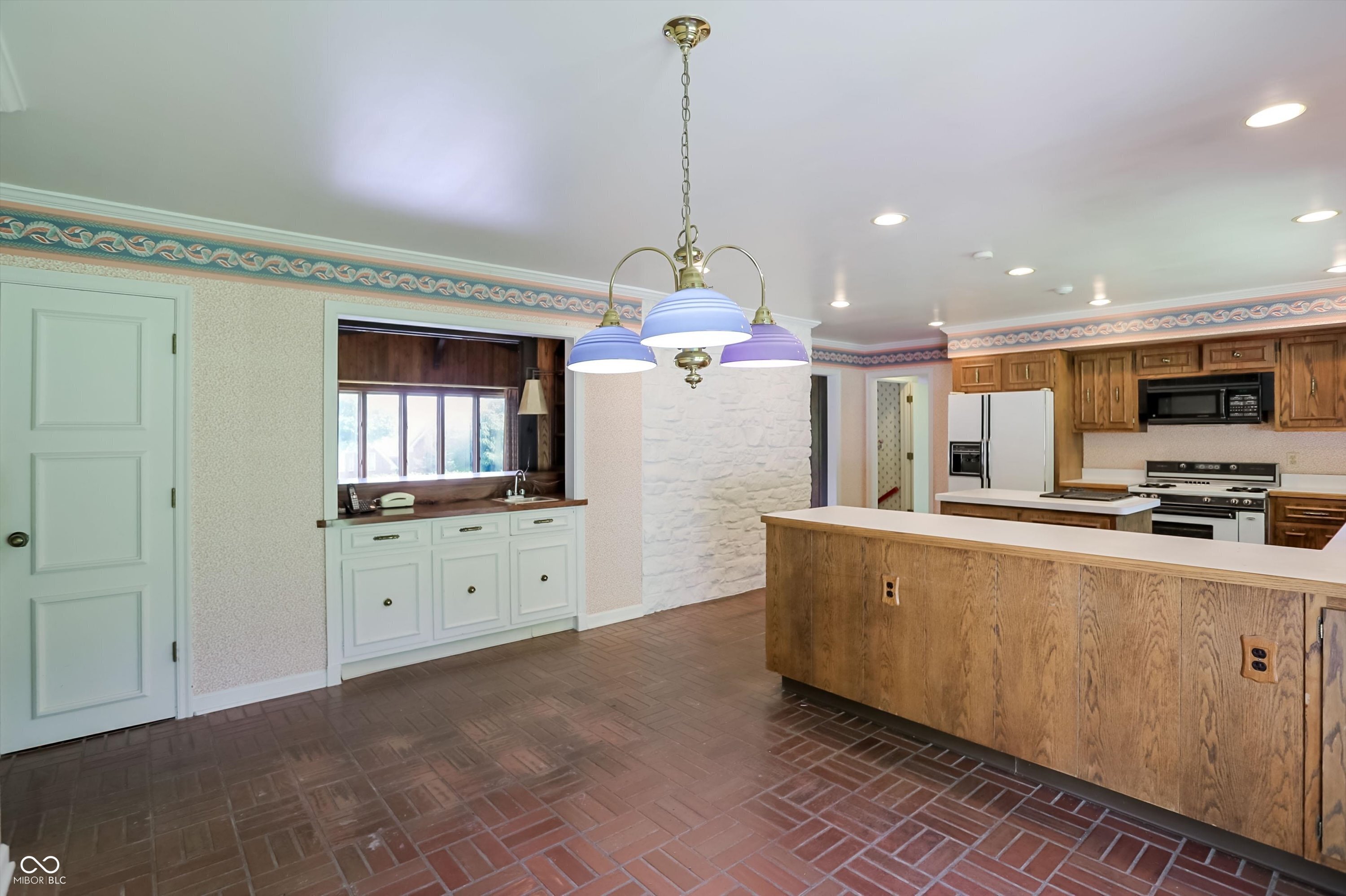 7922 Mill Pond Lane