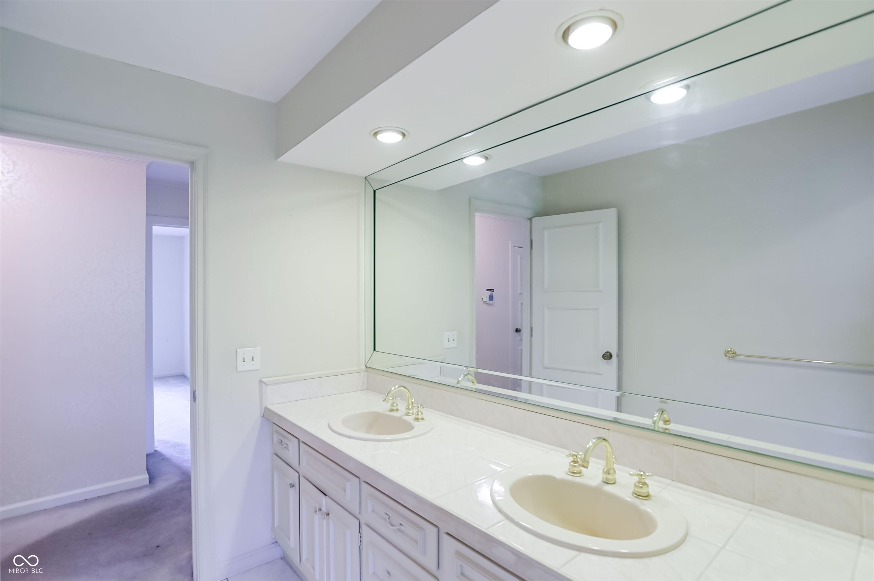 7922 Mill Pond Lane