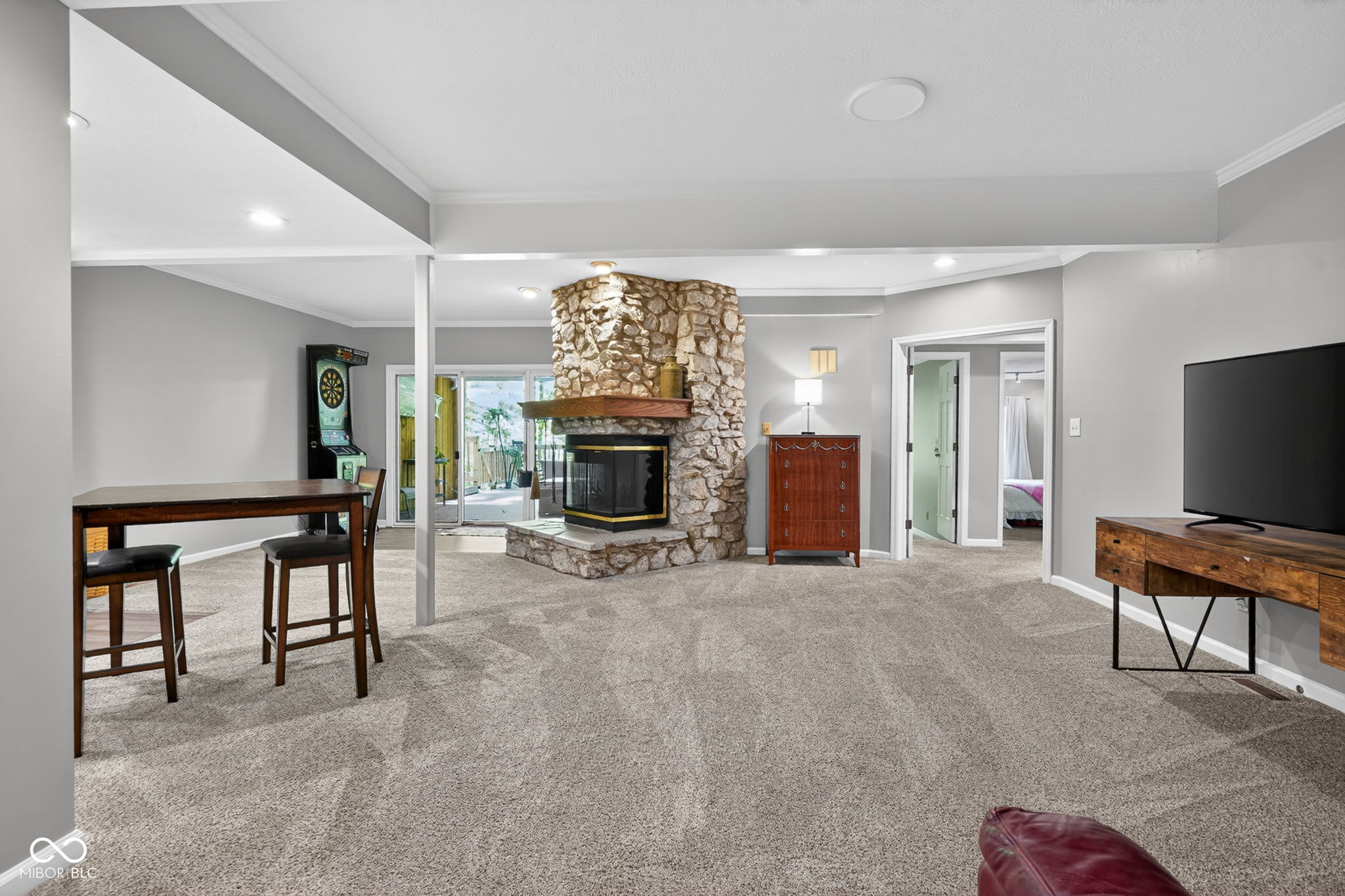 845 Sugarbush Ridge