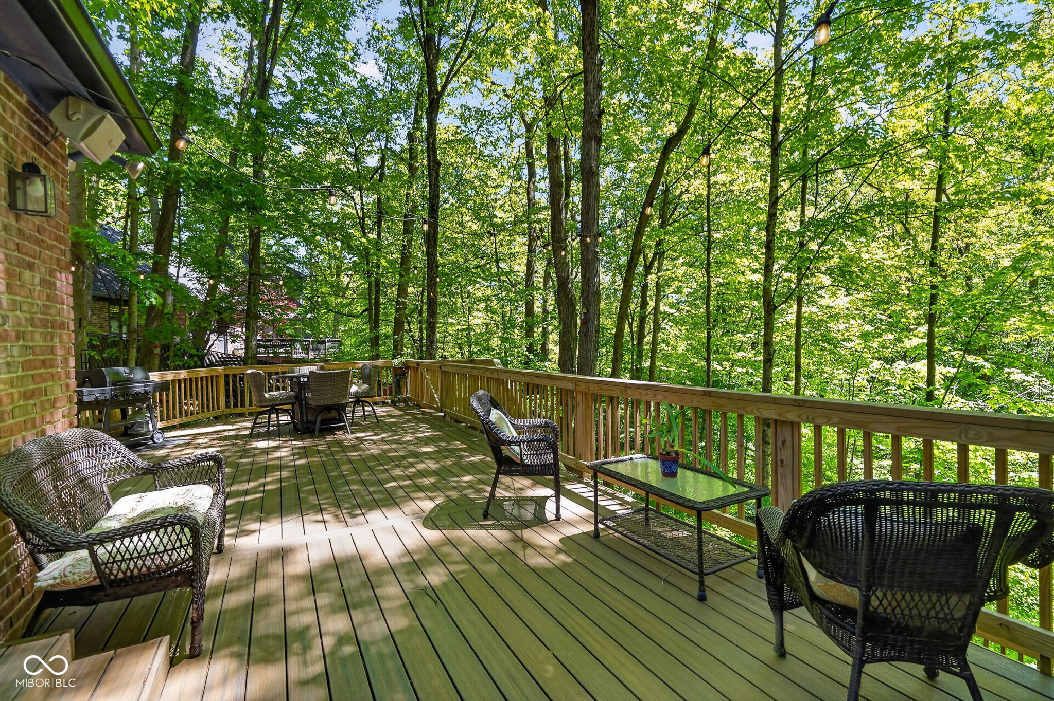845 Sugarbush Ridge