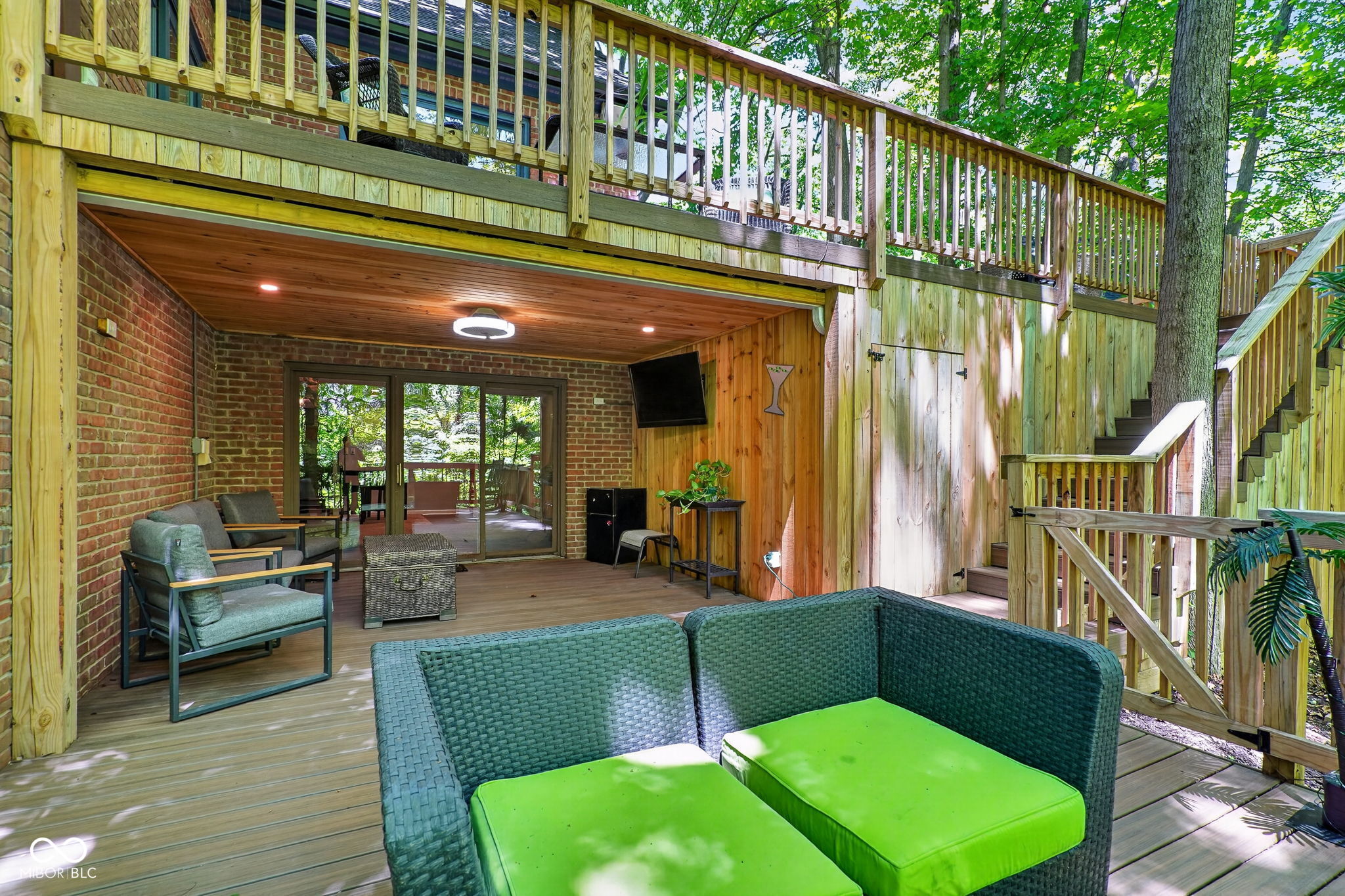 845 Sugarbush Ridge