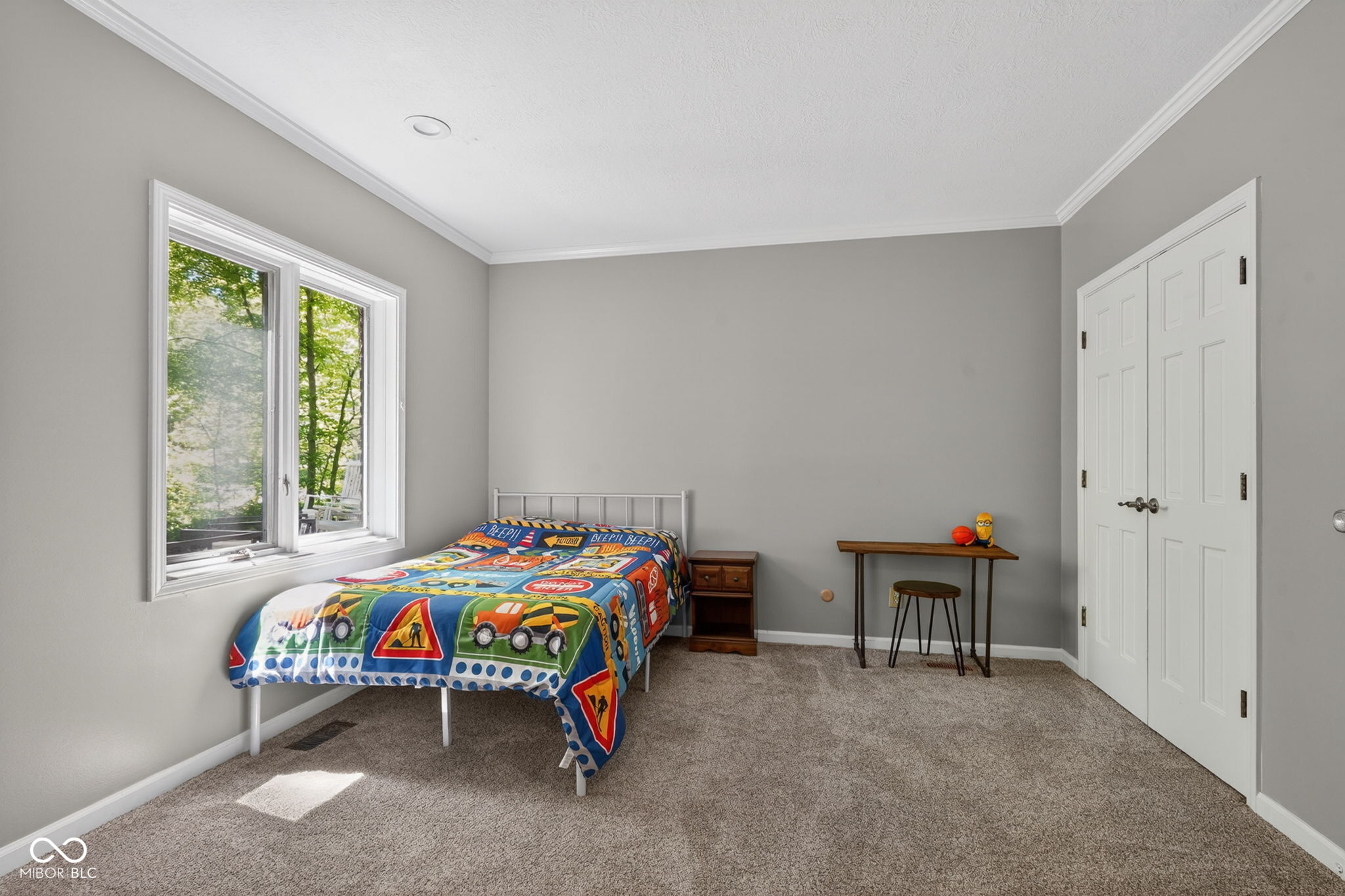 845 Sugarbush Ridge
