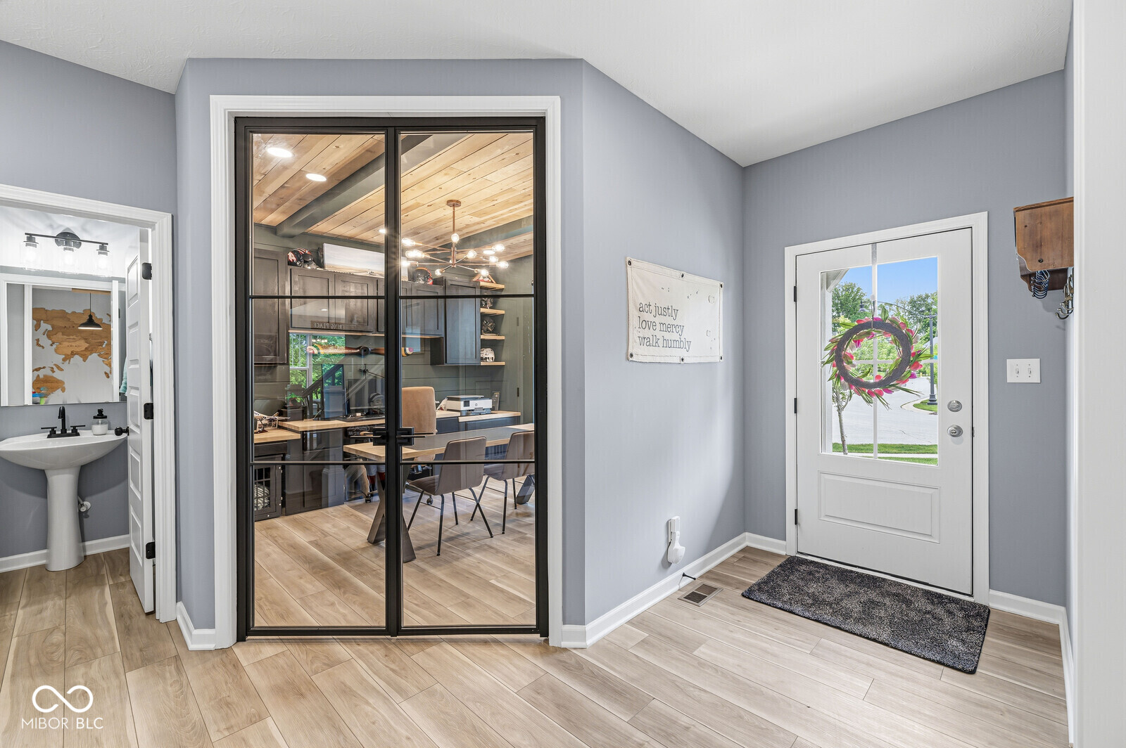 5242 Tulip Tree Drive