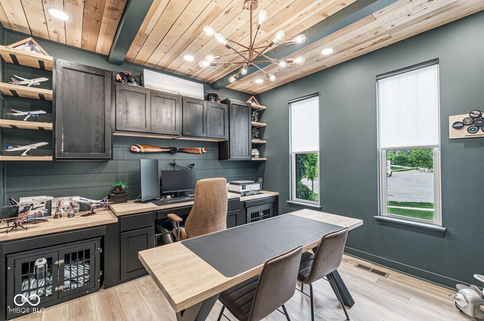 5242 Tulip Tree Drive