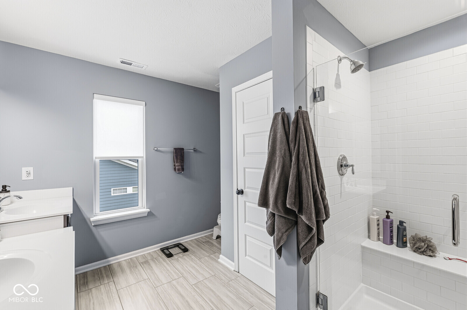5242 Tulip Tree Drive