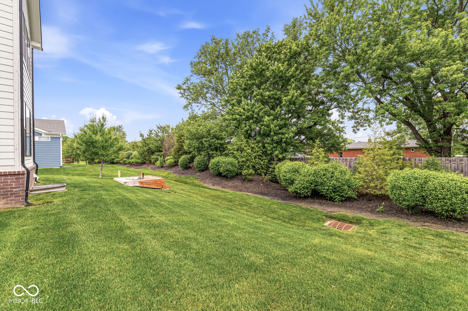 5242 Tulip Tree Drive