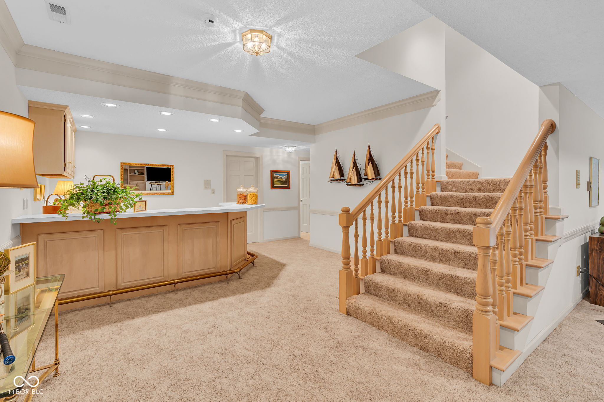 824 Wedgewood Lane