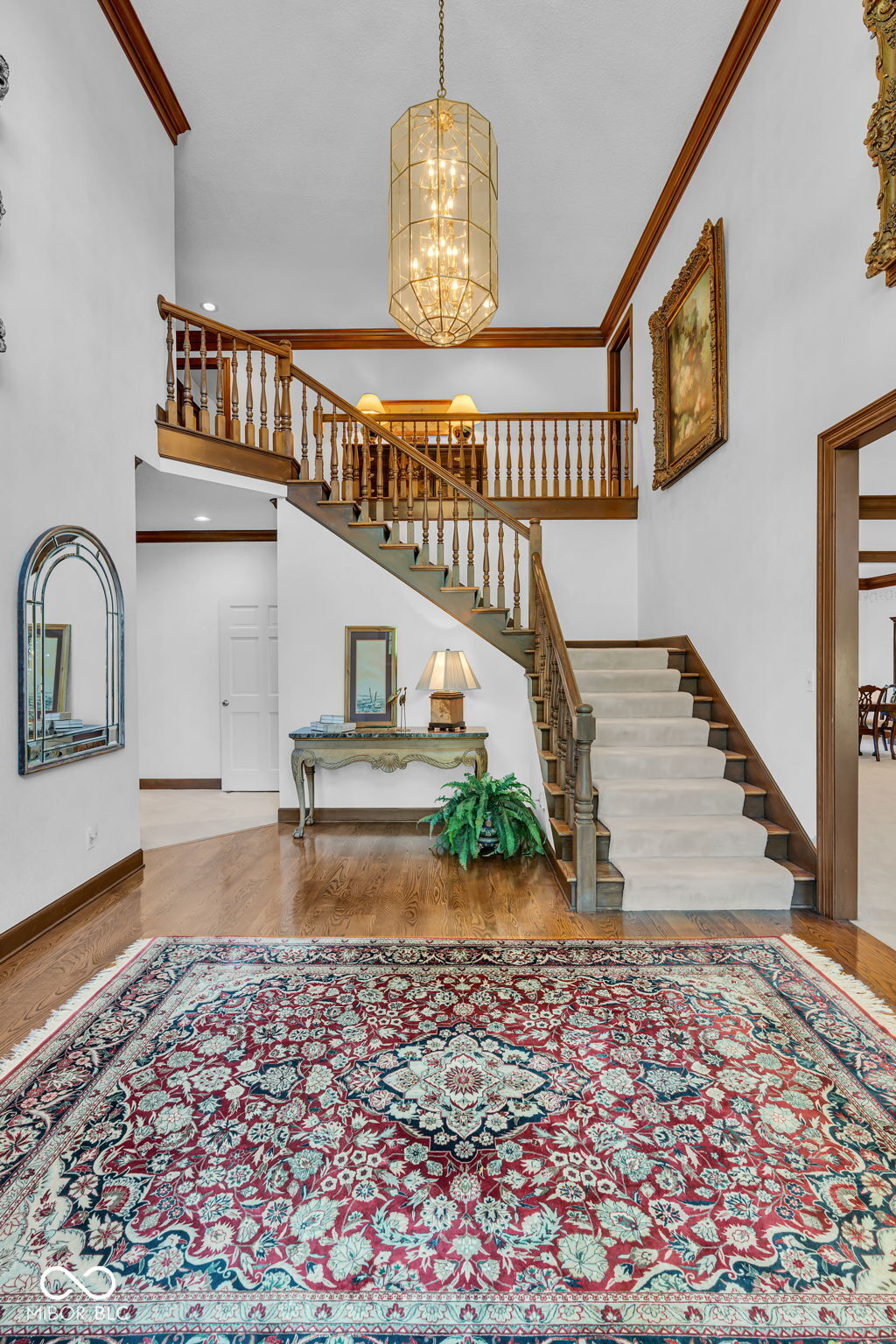 824 Wedgewood Lane