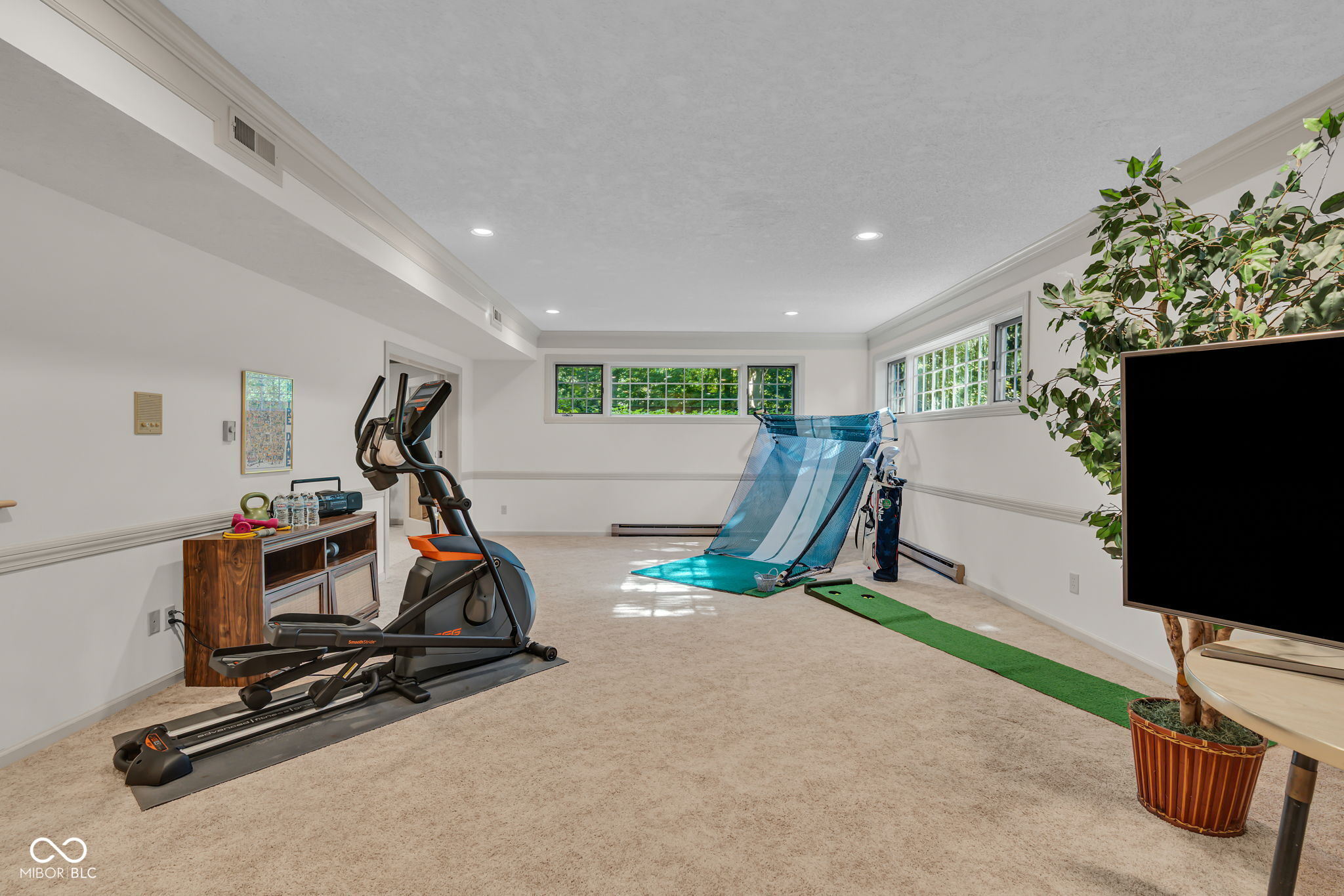 824 Wedgewood Lane