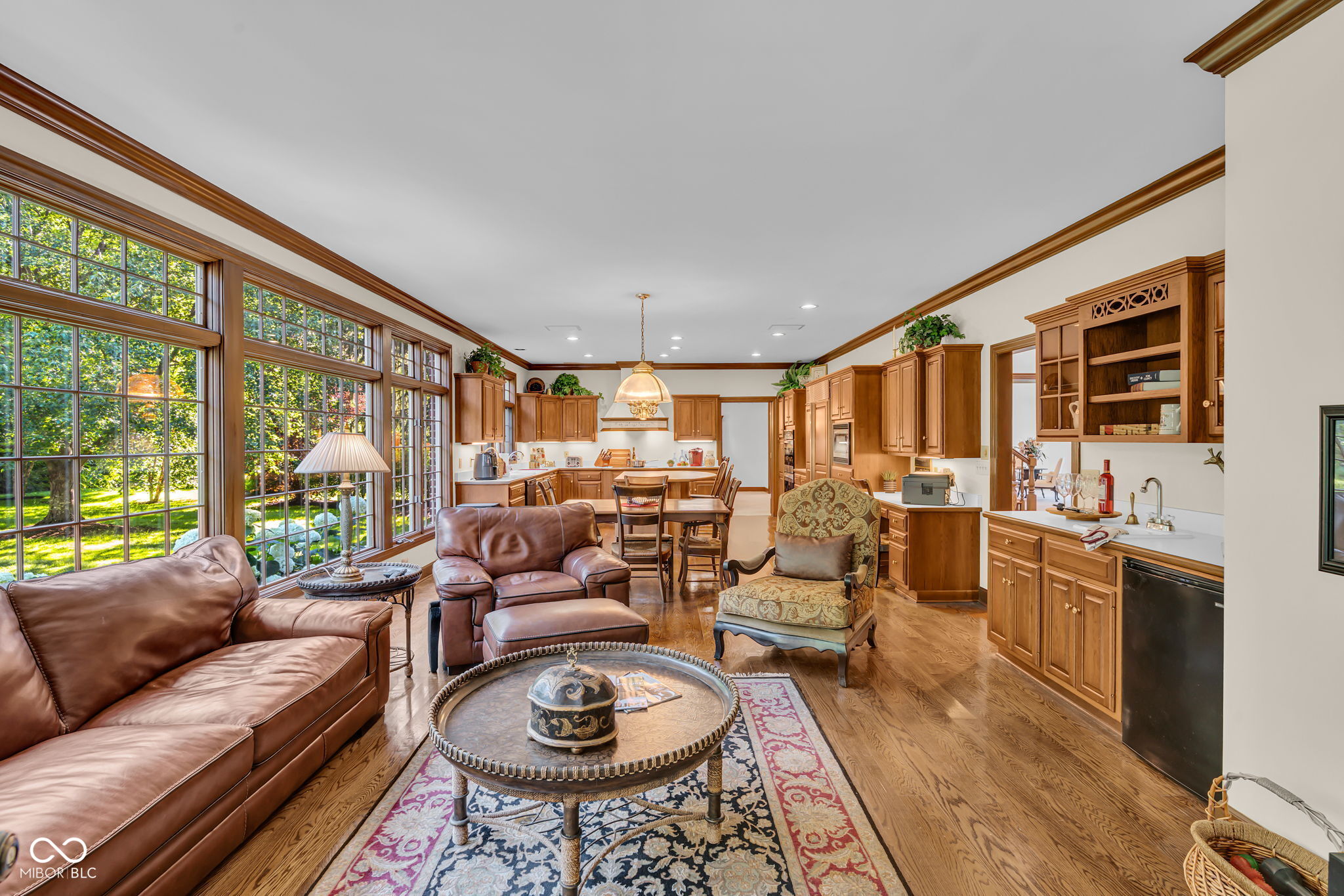 824 Wedgewood Lane