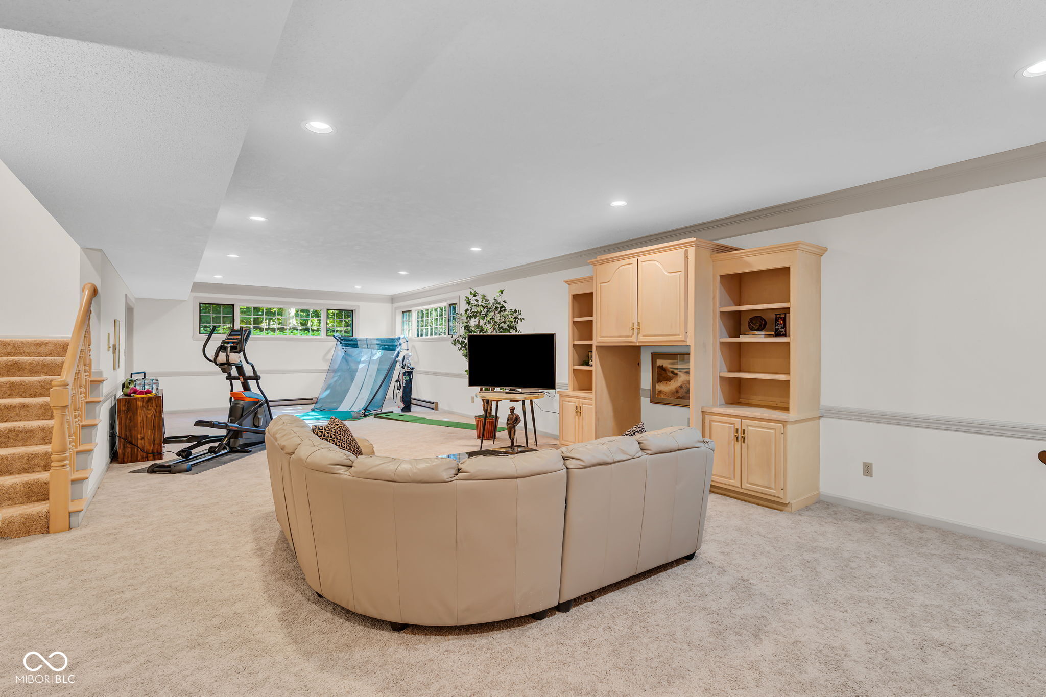 824 Wedgewood Lane