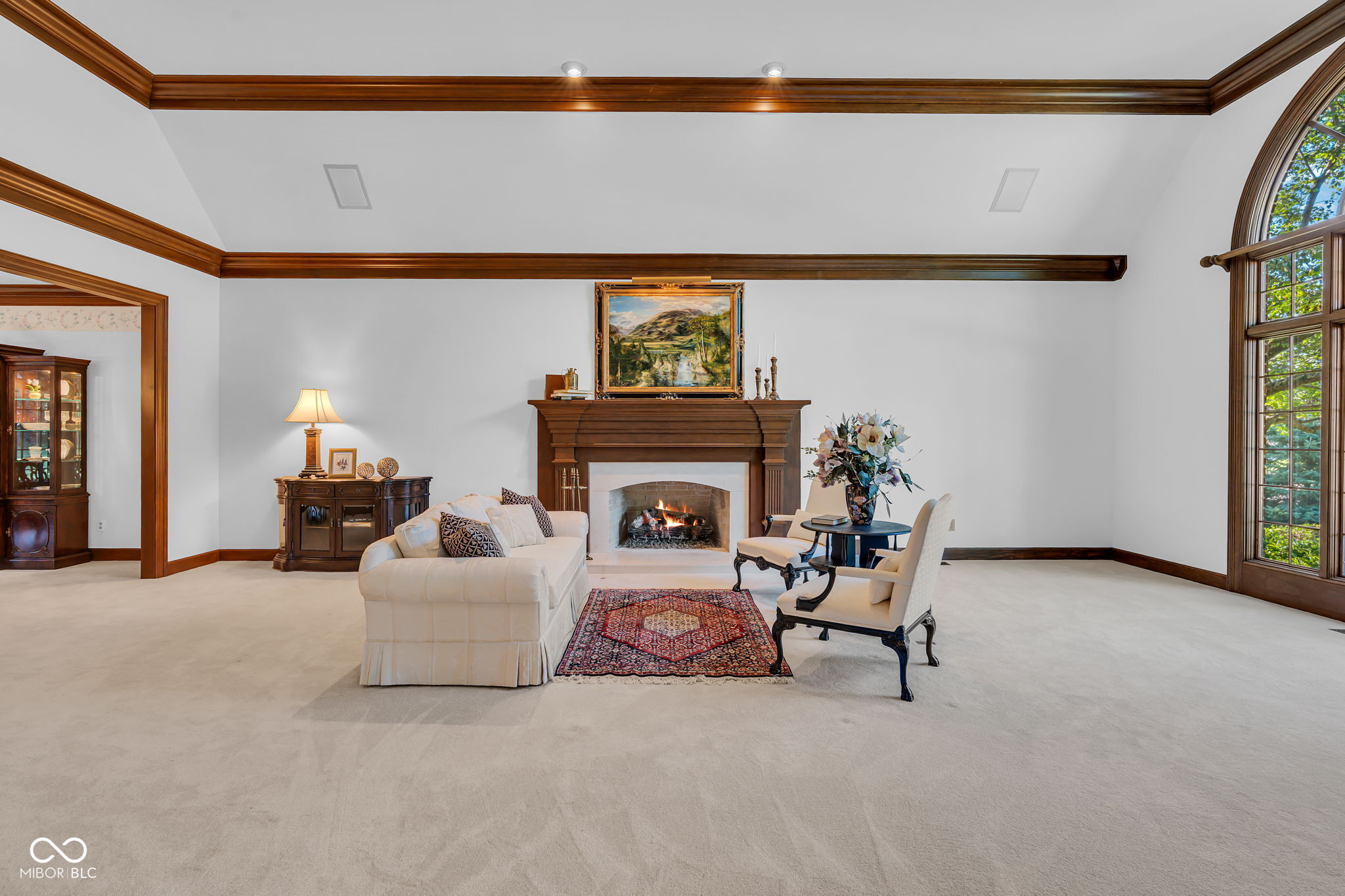 824 Wedgewood Lane