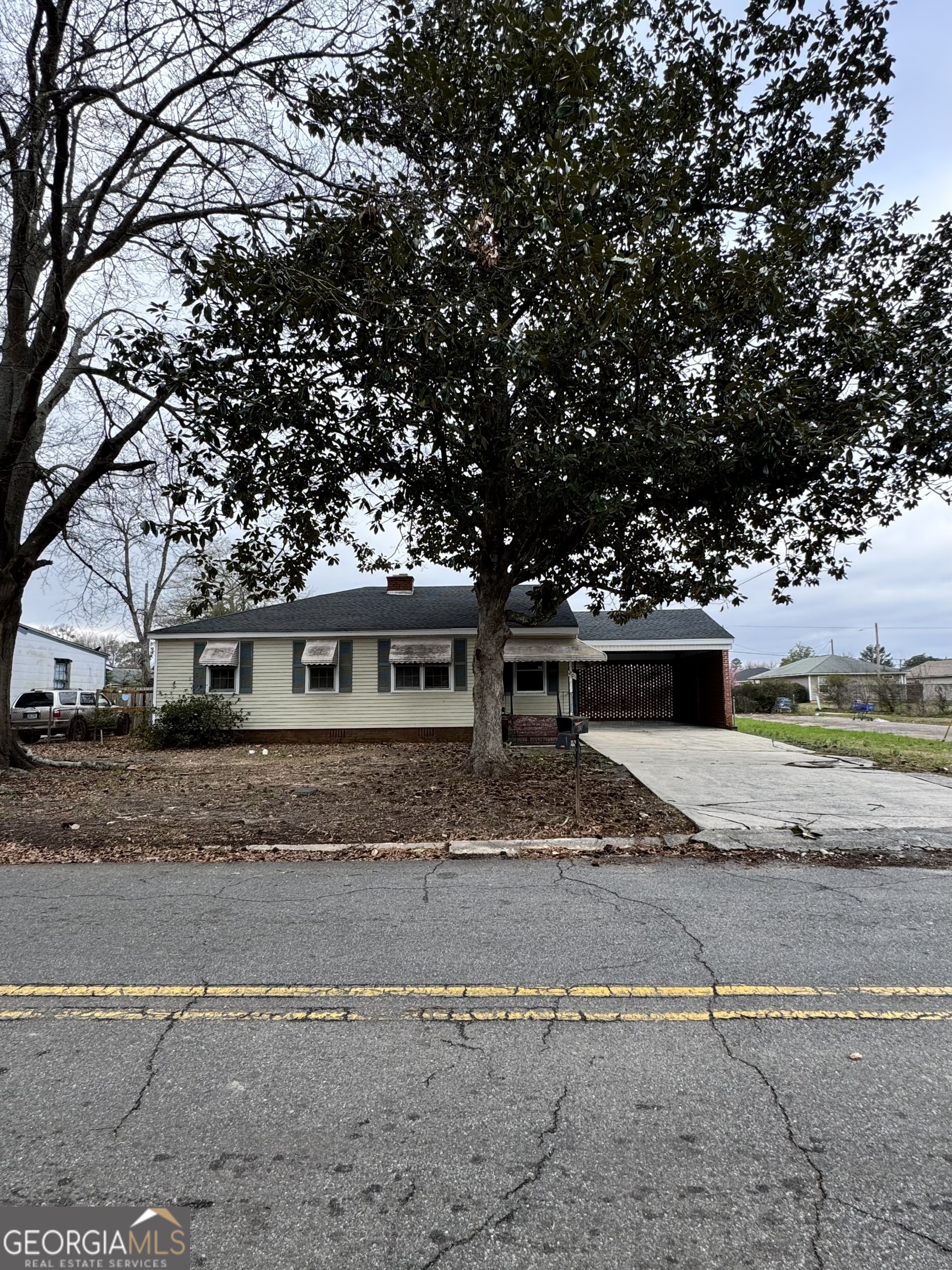 201 Meadowdale Drive