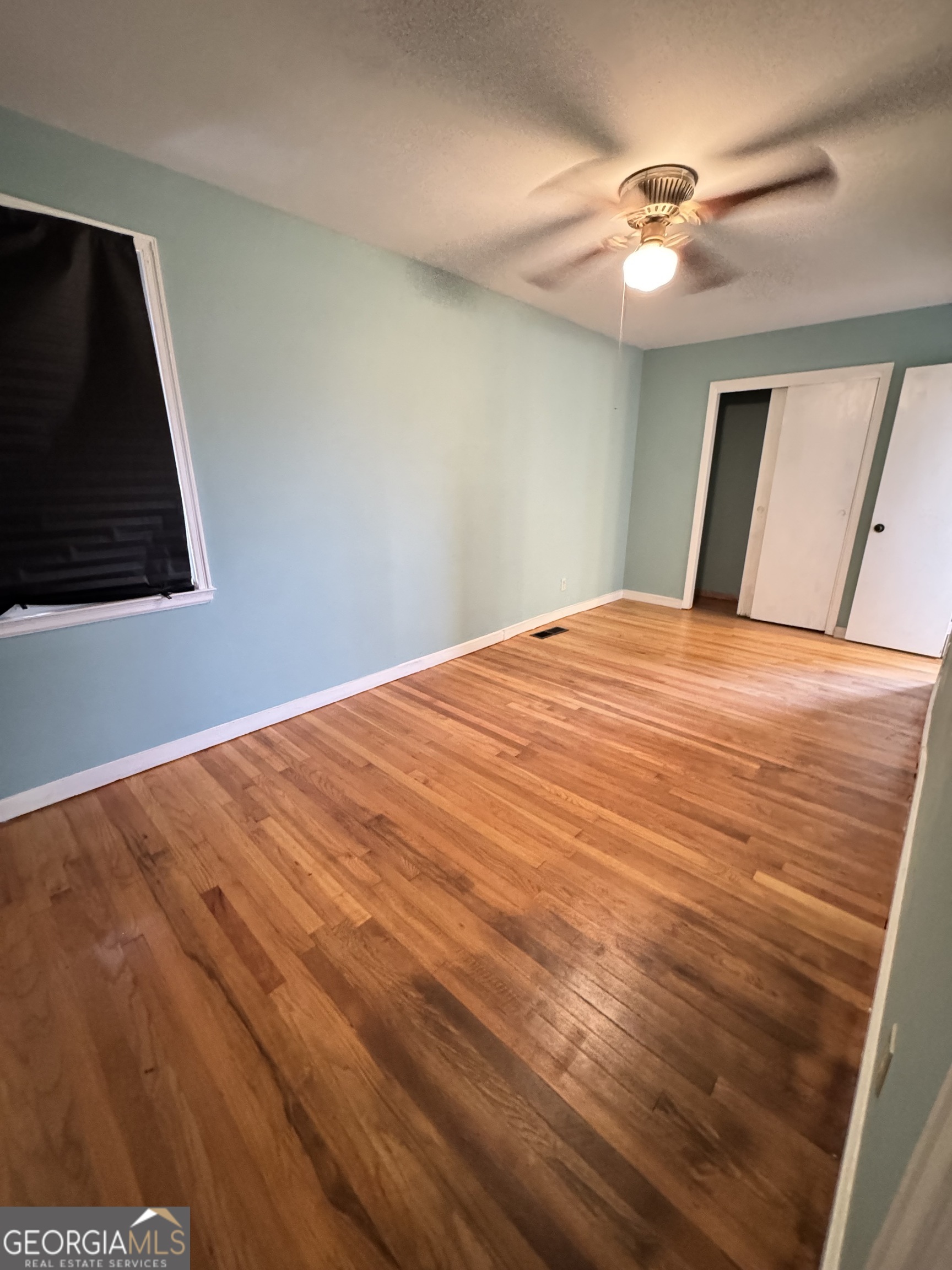 201 Meadowdale Drive