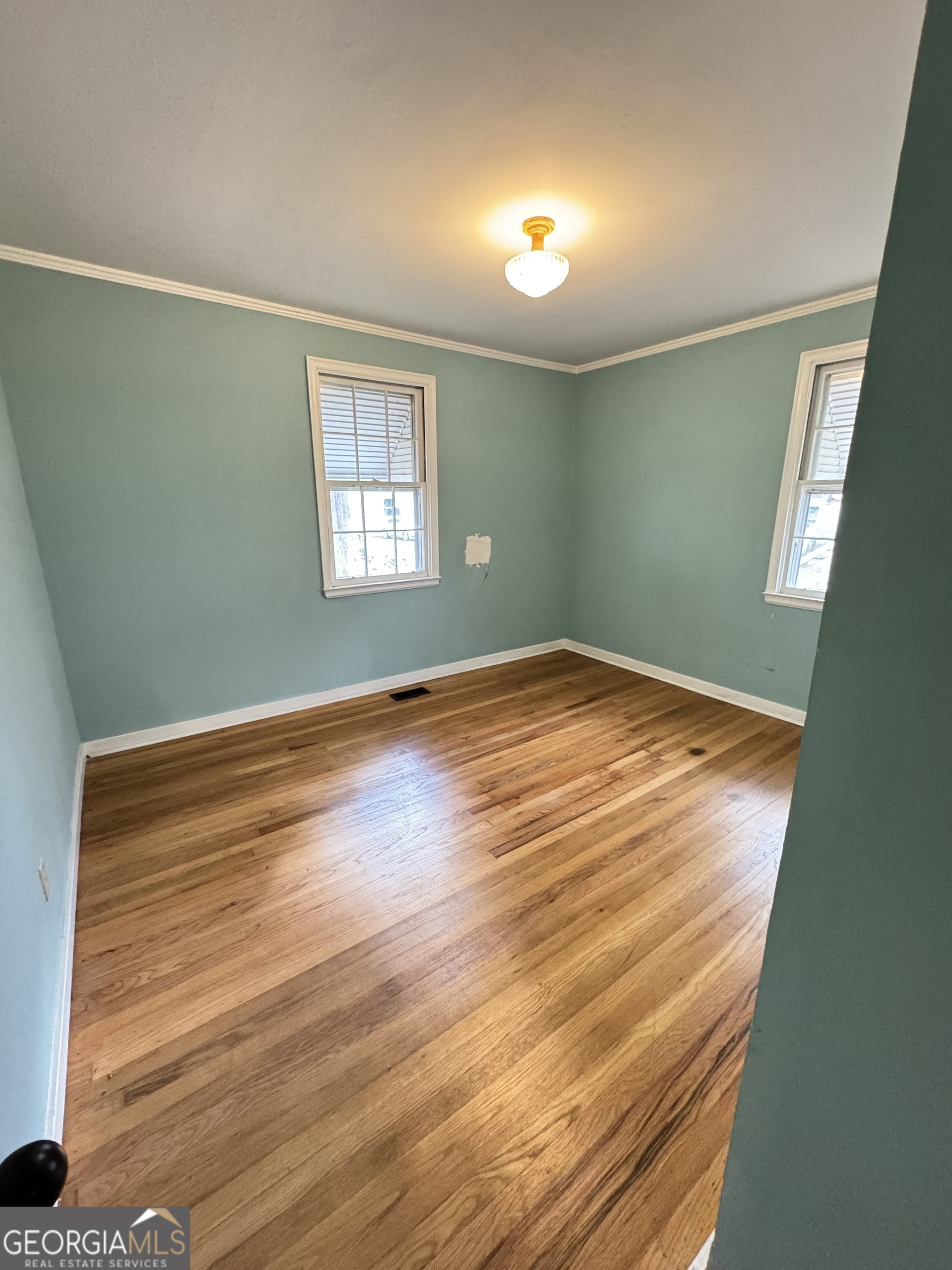 201 Meadowdale Drive
