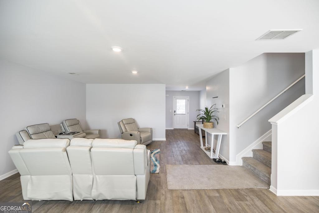102 Clarks Court # 96