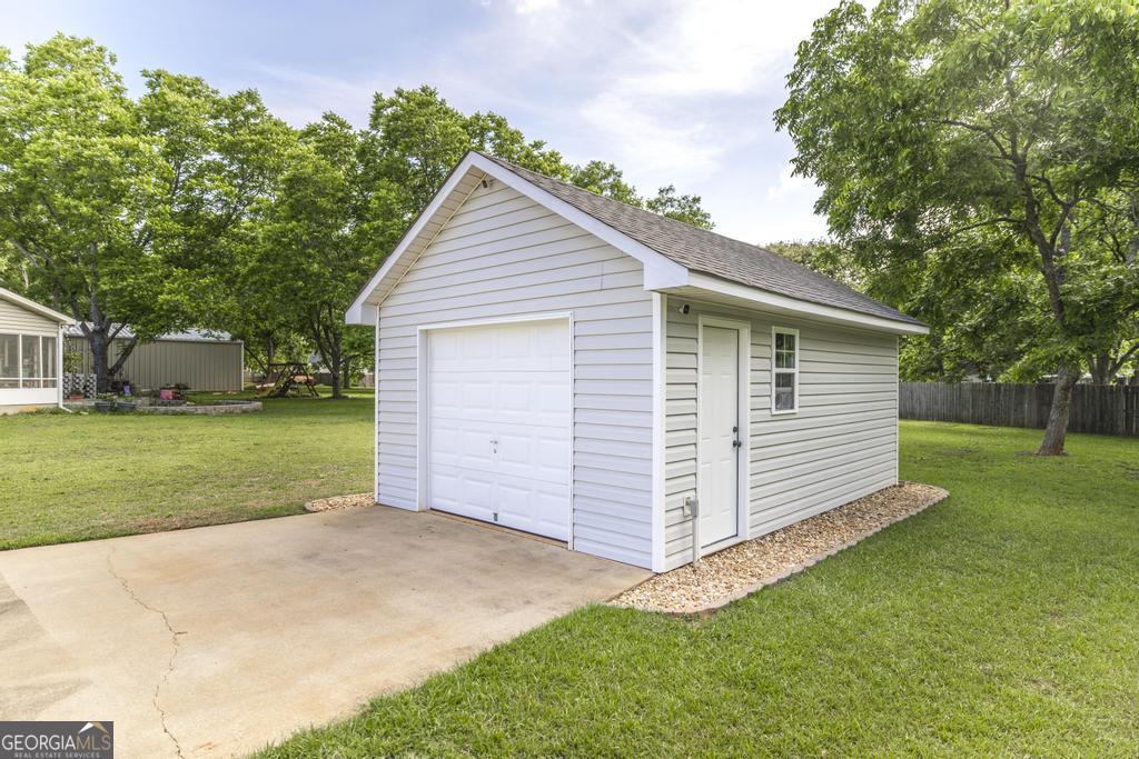 212 Cohen Court