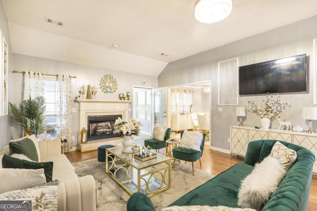 123 Galaxy Avenue
