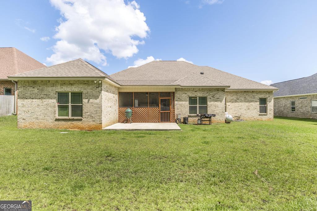 306 Rustic Live Oak Trail