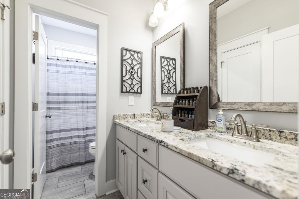 306 Rustic Live Oak Trail