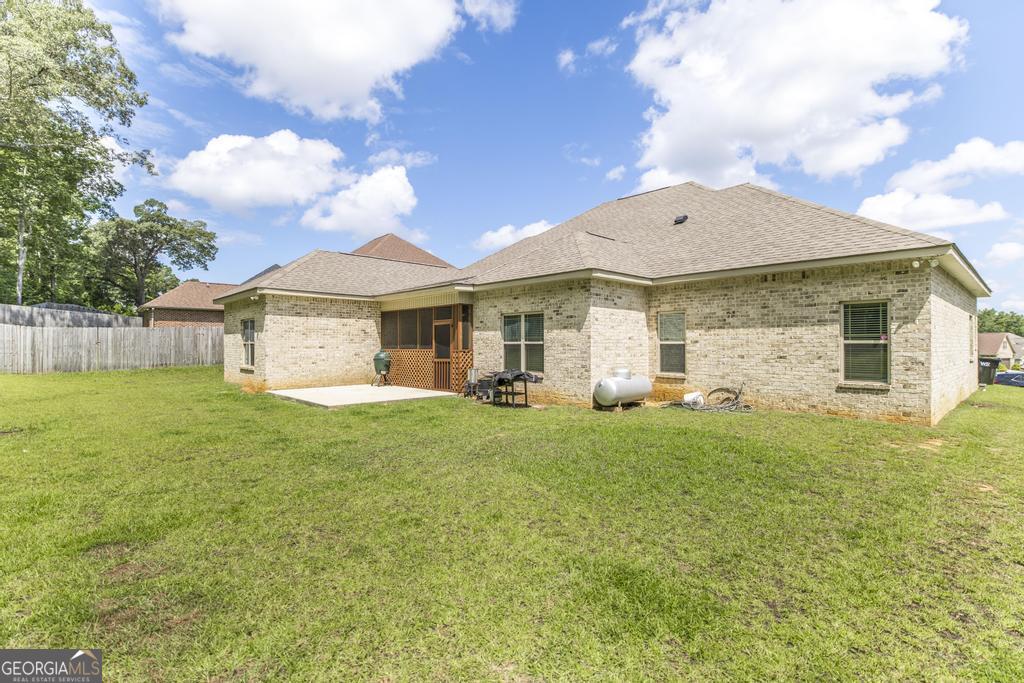 306 Rustic Live Oak Trail