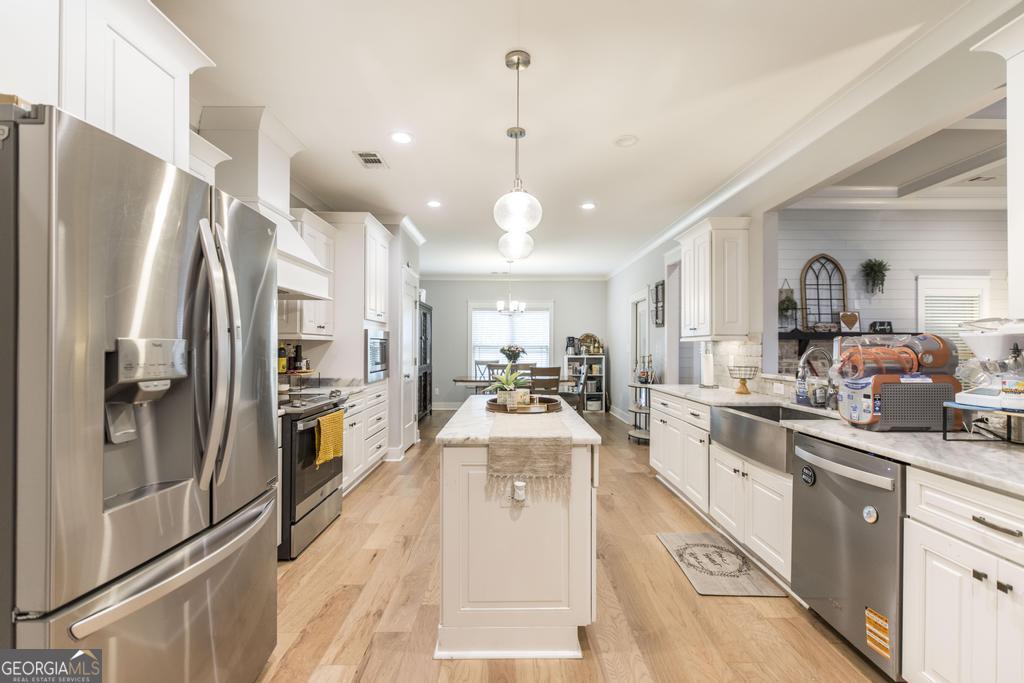 306 Rustic Live Oak Trail