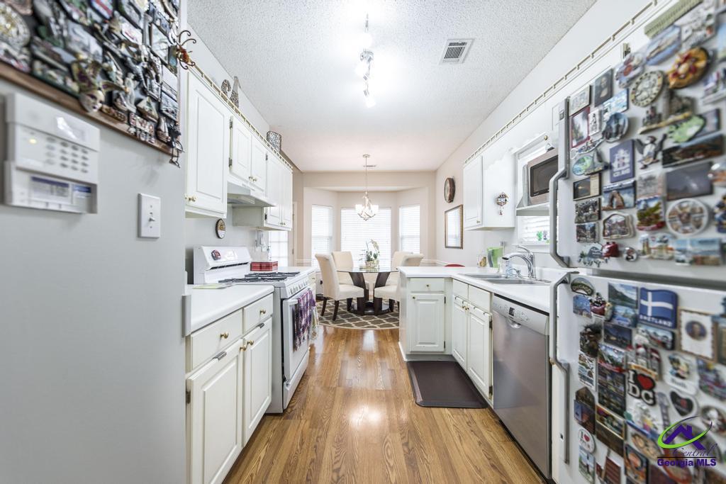 151 Parklane Place
