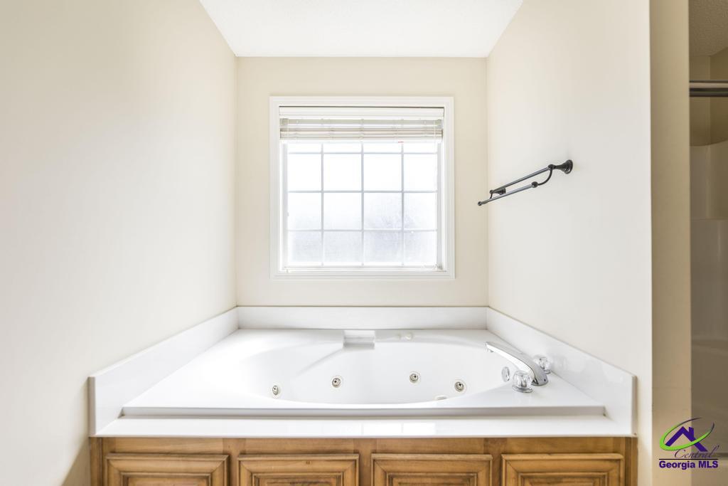 88 Mallard Pointe