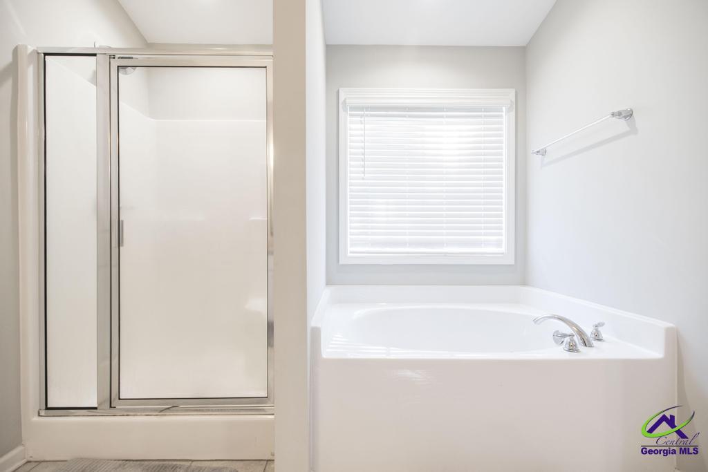 215 Golden Rod Trail