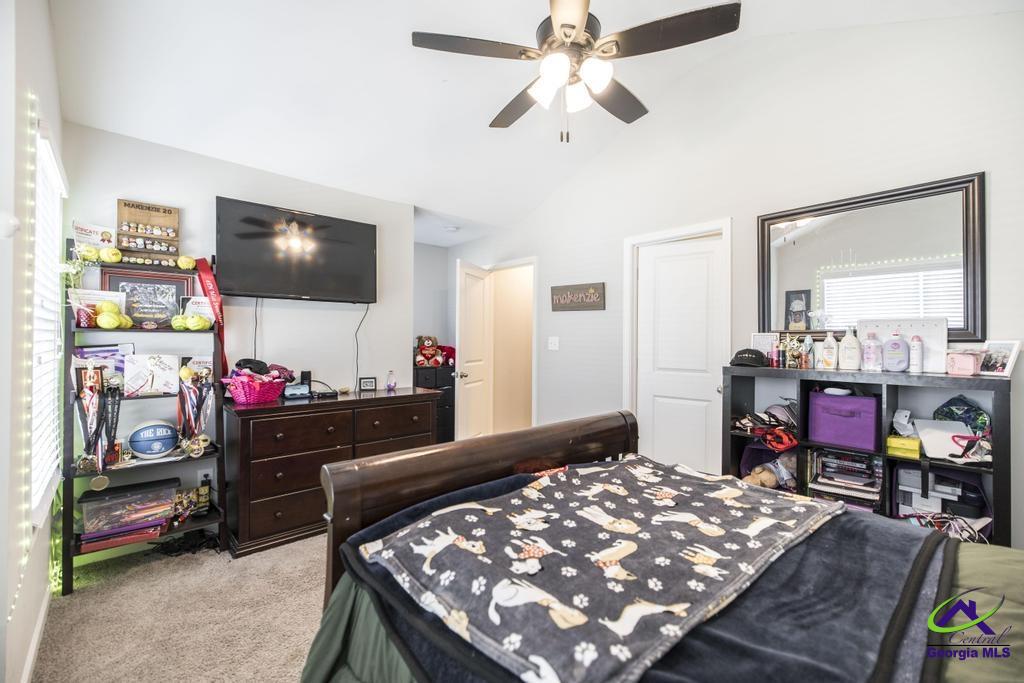 215 Golden Rod Trail