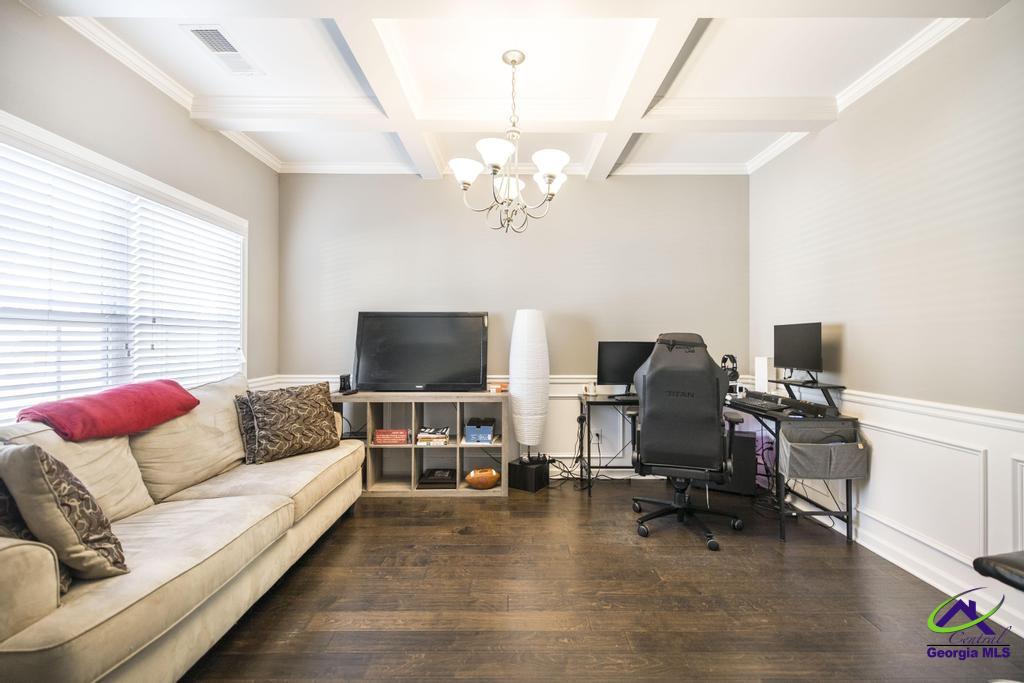 215 Golden Rod Trail