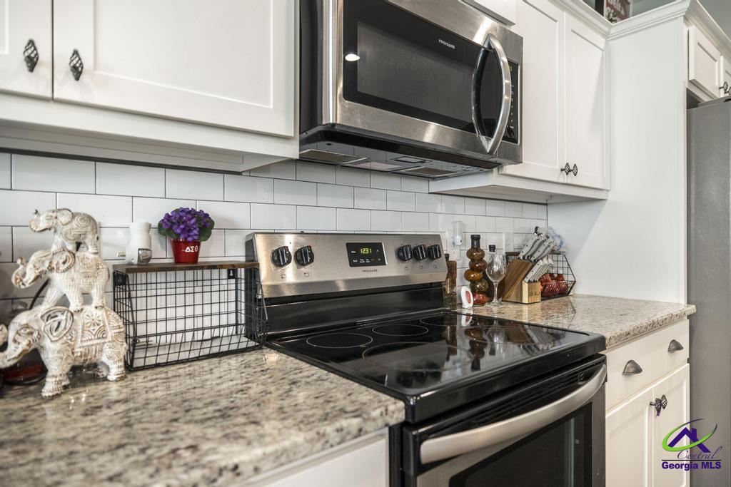 215 Golden Rod Trail