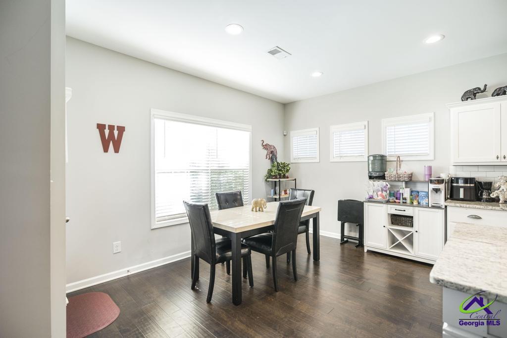 215 Golden Rod Trail