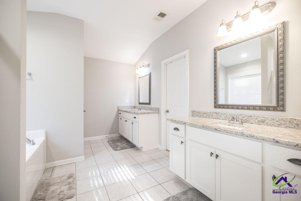 215 Golden Rod Trail