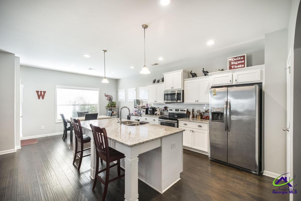 215 Golden Rod Trail